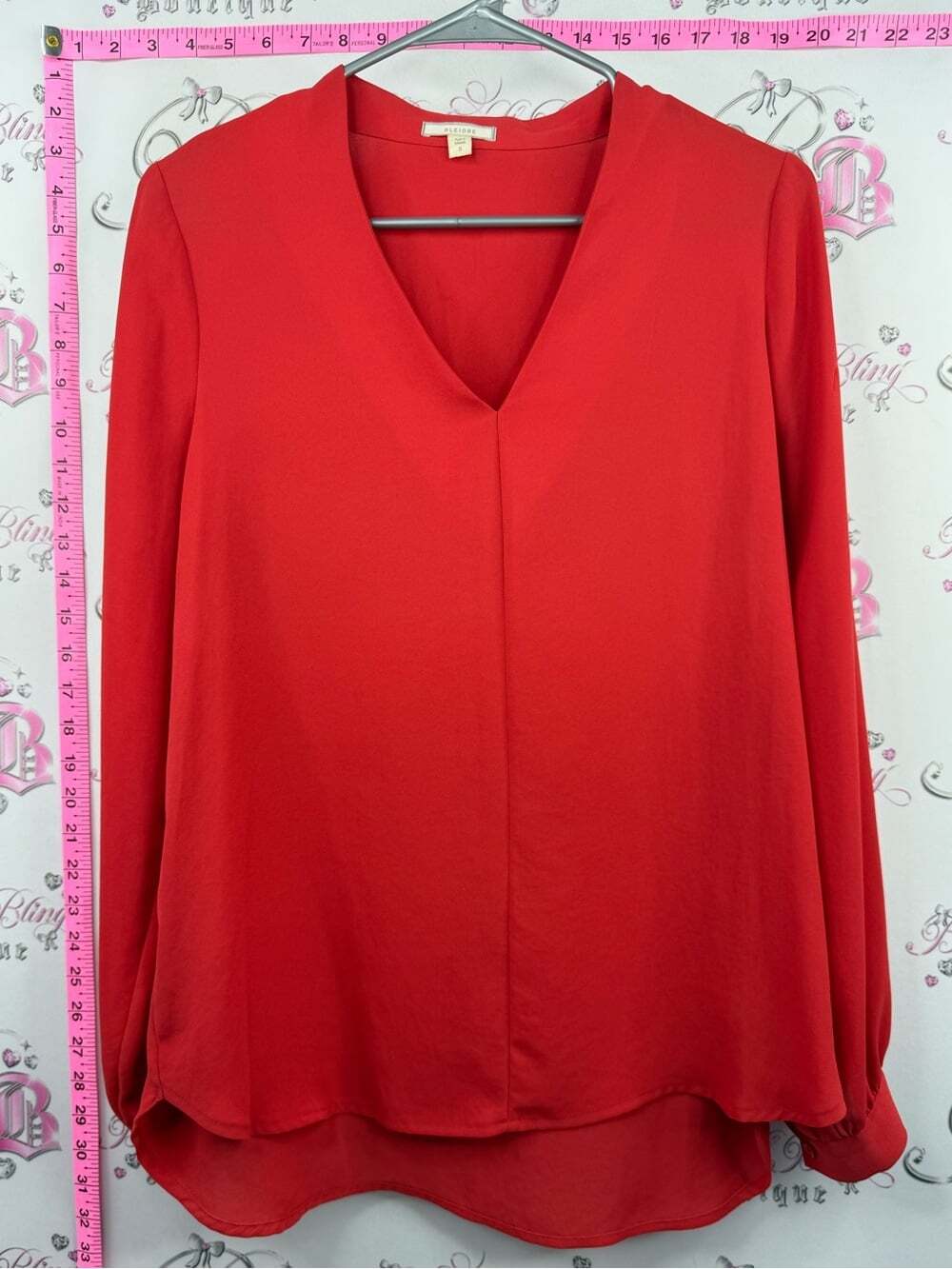 Pleione blouse long sleeve Red V-Neck Long Sleeve Blouse